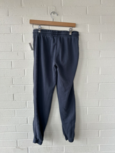 Load image into Gallery viewer, Tna Pants Size Small
