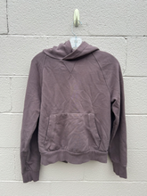 Load image into Gallery viewer, Athleta Sweatshirt Size Small
