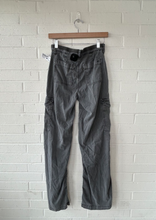 Load image into Gallery viewer, American Eagle Pants Size 0 (24)
