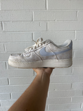 Load image into Gallery viewer, Nike Casual Shoes Womens 10
