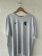 Load image into Gallery viewer, Nike Dri Fit Athletic Top Size 3XL
