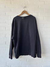 Load image into Gallery viewer, Nike Sweatshirt Size XXL
