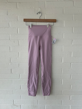 Load image into Gallery viewer, Lululemon Athletic Pants Size Small
