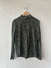 Load image into Gallery viewer, Lulu Lemon Athletic Jacket Size Medium
