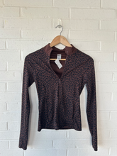 Load image into Gallery viewer, Pink By Victoria's Secret Athletic Top Size Extra Small
