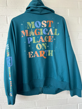 Load image into Gallery viewer, Disney Sweatshirt Size Large
