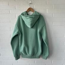 Load image into Gallery viewer, Comfrt Sweatshirt Size Small
