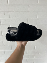 Load image into Gallery viewer, Uggs Casual Shoes Womens 6
