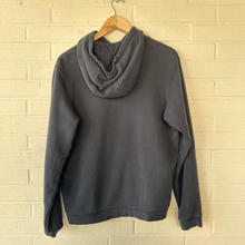 Load image into Gallery viewer, Nike Sweatshirt Size Medium
