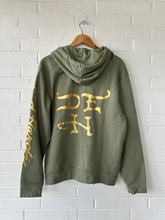 Load image into Gallery viewer, Ed Hardy Sweatshirt Size Medium
