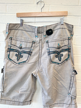 Load image into Gallery viewer, Rock Revival Shorts Size 36
