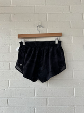 Load image into Gallery viewer, Lulu Lemon Athletic Shorts Size 7/8

