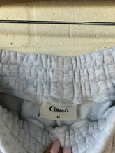 Load image into Gallery viewer, Comfrt Pants Size Medium
