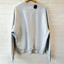 Load image into Gallery viewer, Abercrombie &amp; Fitch Sweatshirt Size Large
