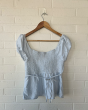 Load image into Gallery viewer, Aeropostale T-Shirt Size Medium
