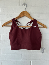 Load image into Gallery viewer, Gym Shark Sports Bra Size Medium
