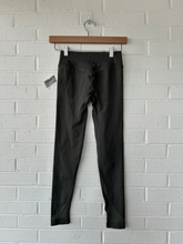 Load image into Gallery viewer, Gym Shark Athletic Pants Size Small
