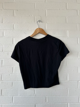 Load image into Gallery viewer, True Religion Short Sleeve Top Size Small
