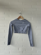 Load image into Gallery viewer, Gym Shark Athletic Top Size Medium
