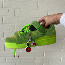 Load image into Gallery viewer, Adidas Casual Shoes Womens 5.5
