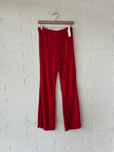 Load image into Gallery viewer, Pink Rose Pants Size Large
