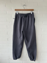 Load image into Gallery viewer, White Fox Pants Size Medium
