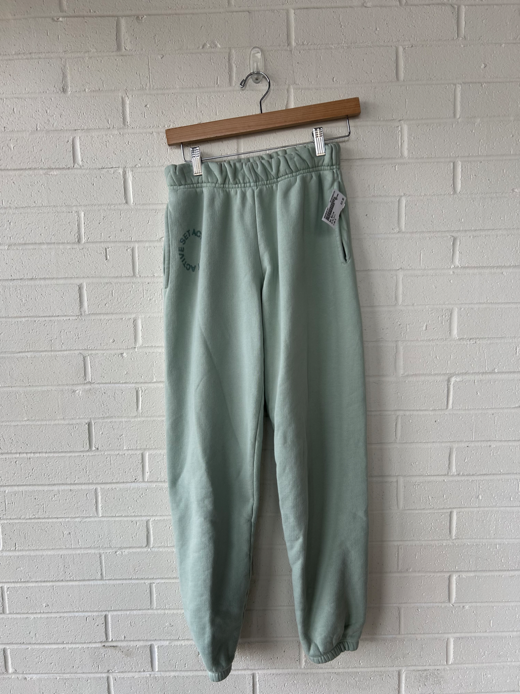 Set Active Pants Size Small