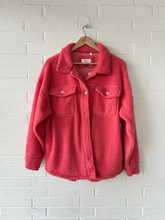 Load image into Gallery viewer, American Eagle Outerwear Size Small

