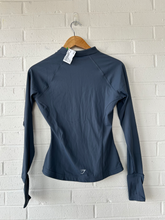 Load image into Gallery viewer, Gym Shark Athletic Jacket Size Small
