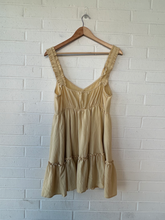 Load image into Gallery viewer, Blu Pepper Dress Size Extra Large
