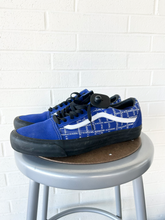 Load image into Gallery viewer, Vans Casual Shoes Mens 13
