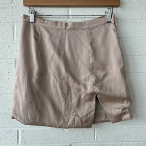 Olivaceous Short Skirt Size Medium